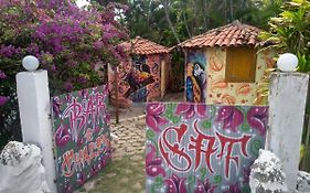 Aldeia das Flores - Hostel e Camping